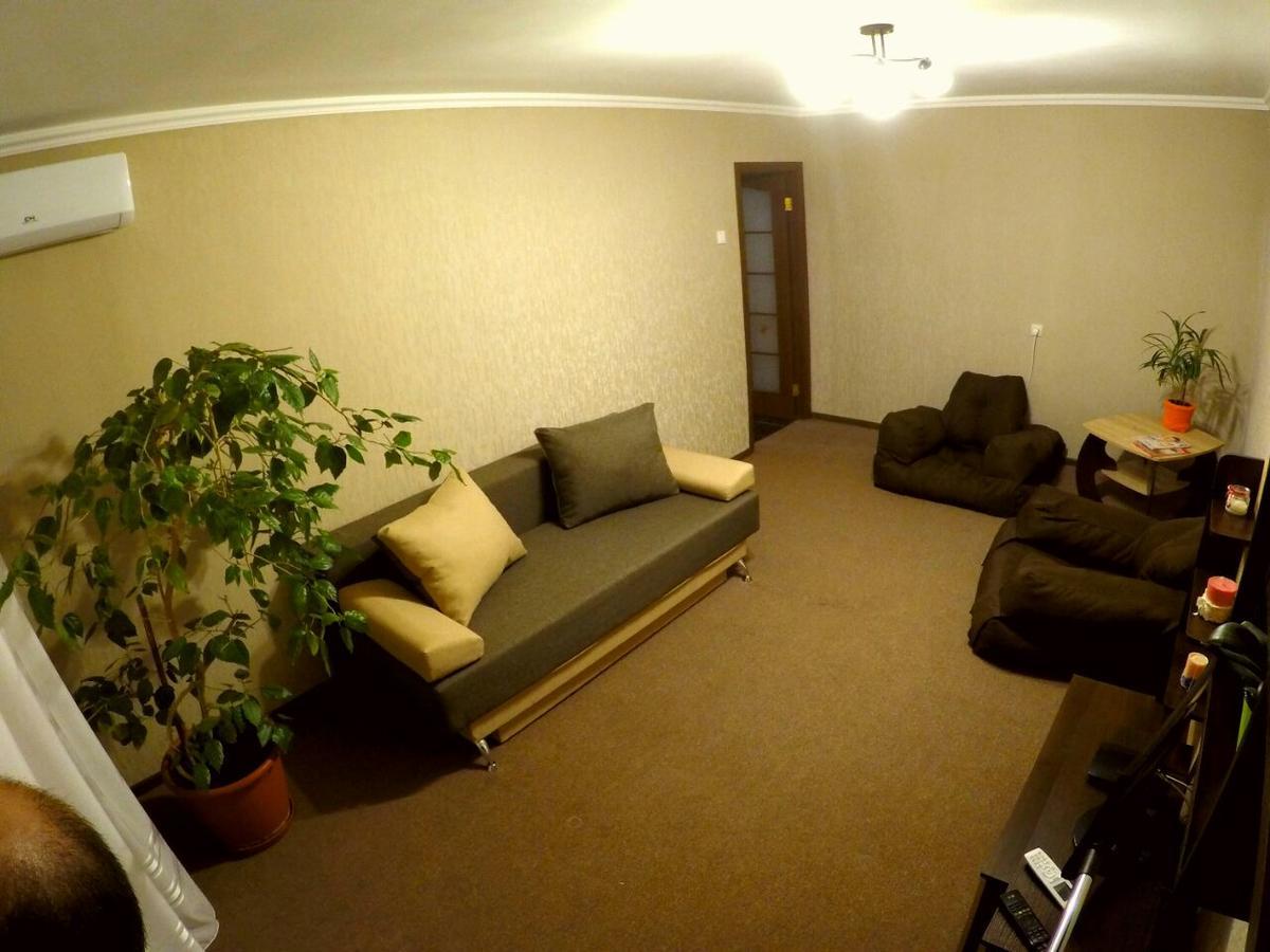 Apartment On Bohdana Gavrilishina Kpi Kiev Exterior photo
