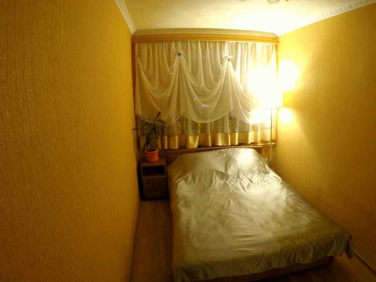 Apartment On Bohdana Gavrilishina Kpi Kiev Exterior photo